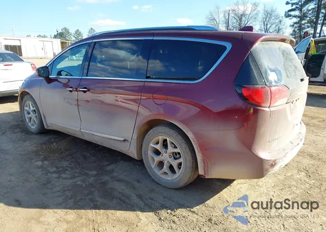 2017 Chrysler Pacifica Touring-L Plus z USA, uszkodzony, nr VIN 2C4RC1EG6HR656893